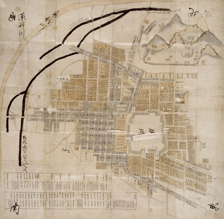 家康在城時の駿府城下町を描いたとされる絵図「駿府城下町割絵図」静岡市蔵