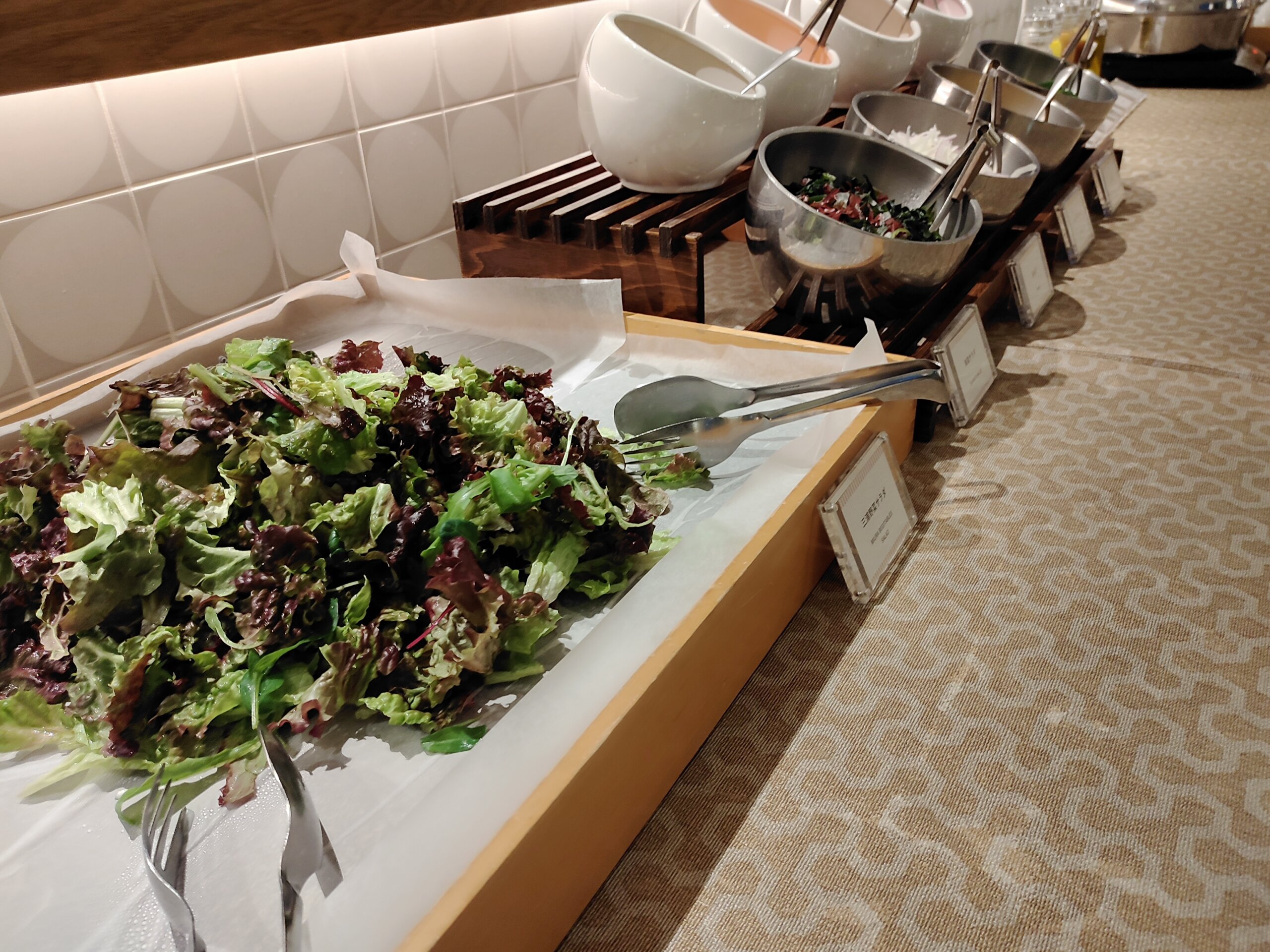 葉山うみのホテル・朝食サラダビュッフェ